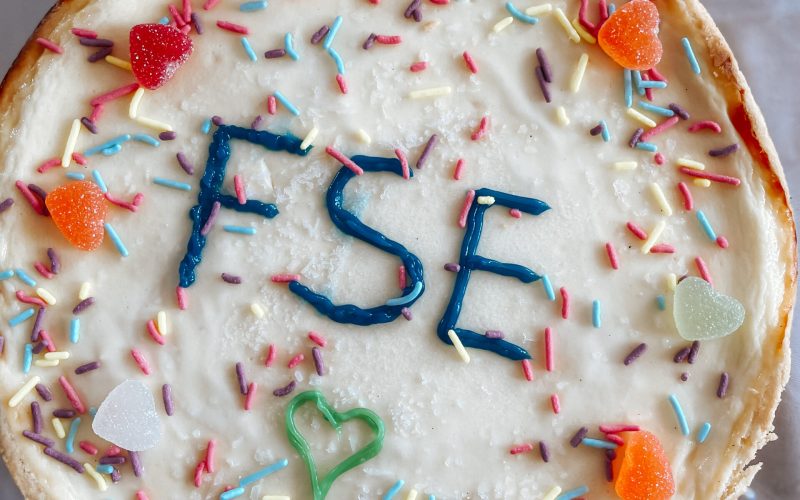 Bunter FSE-Kuchen